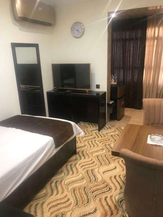 Castle Hotel Basra Экстерьер фото